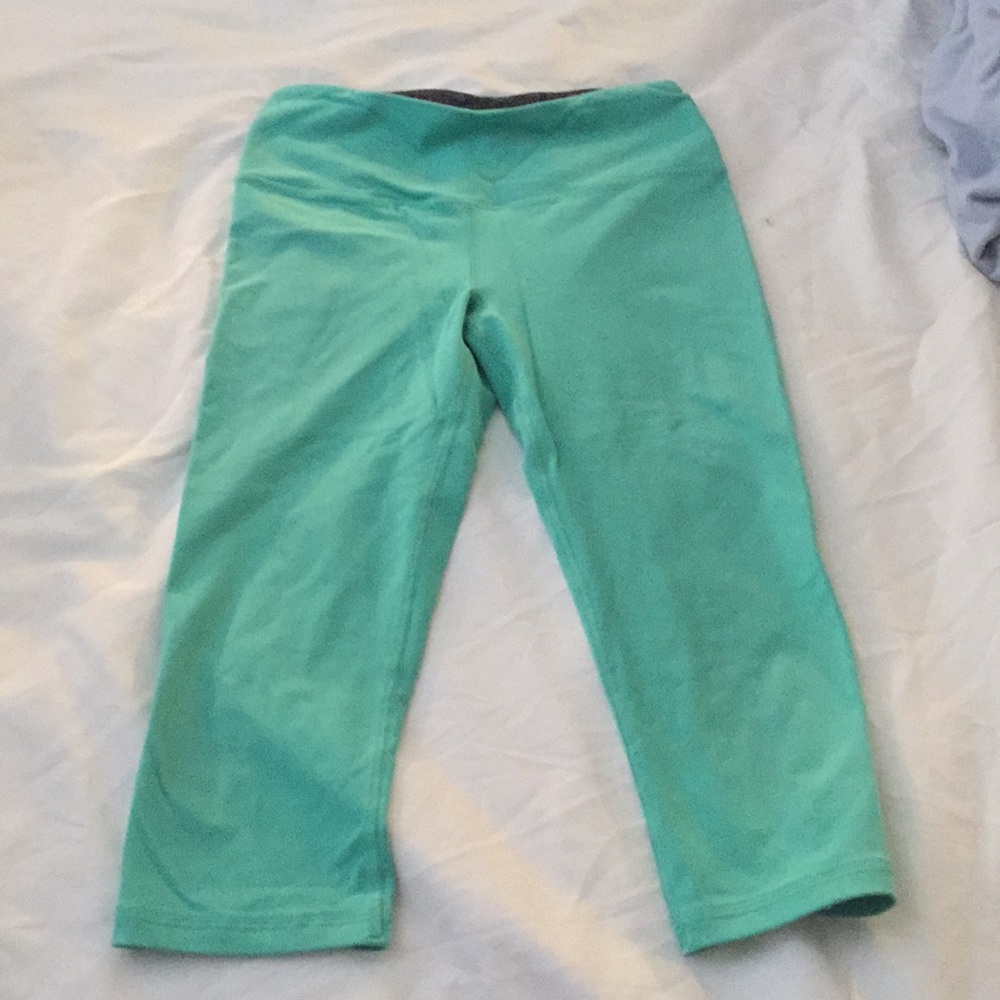 Victoria’s Secret crop teal pants